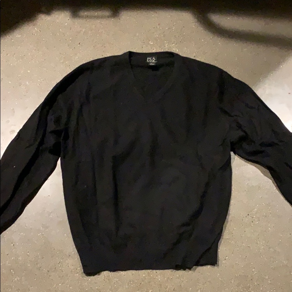 Cashmere V neck sweater